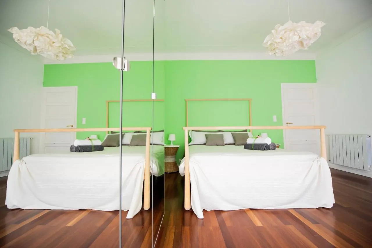 Apartment Via Alessandro Volta 圣雷默