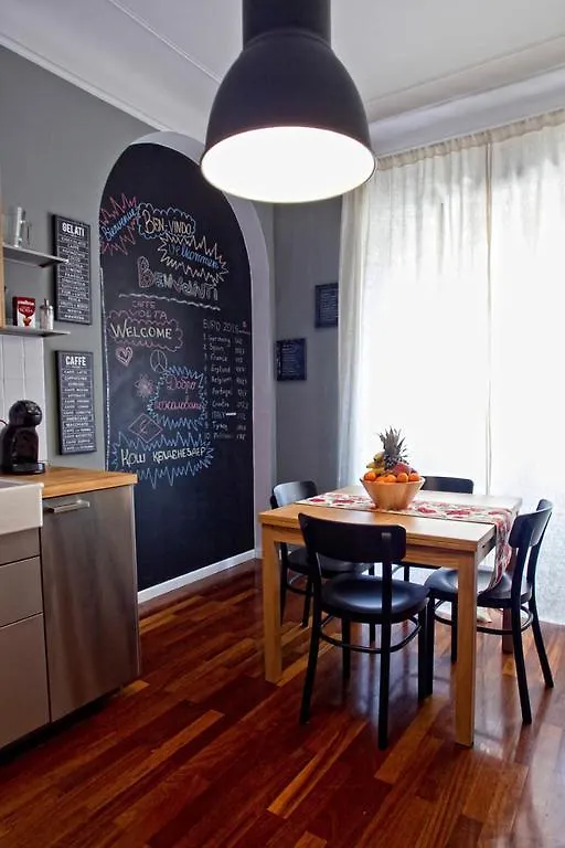Apartment Via Alessandro Volta 圣雷默 0*,